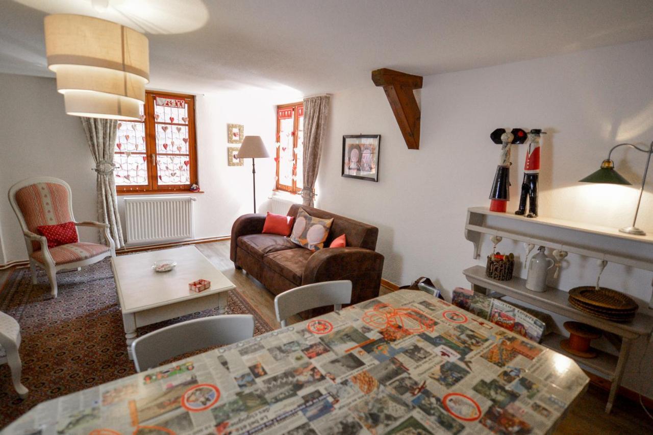 Les Appartements De Louise Riquewihr Exterior foto